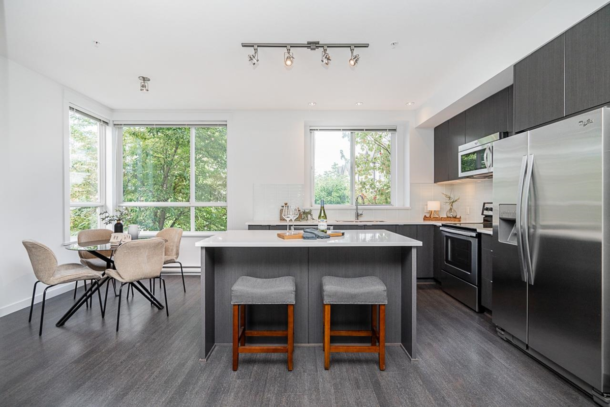 Breakfast Nook Photo of 26 2310 Ranger Lane, Port Coquitlam, BC