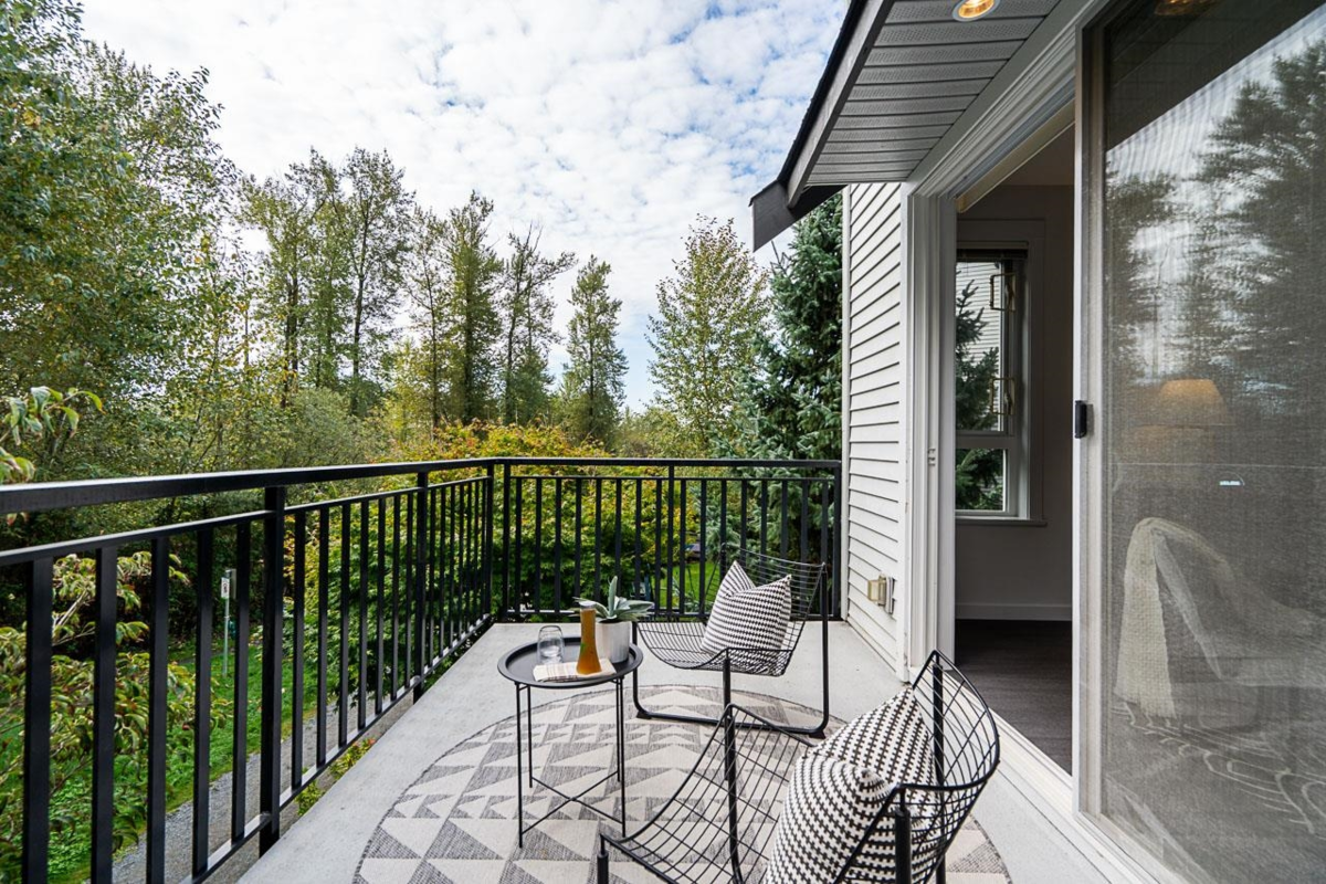 Guest Bathroom Photo of 26 2310 Ranger Lane, Port Coquitlam, BC