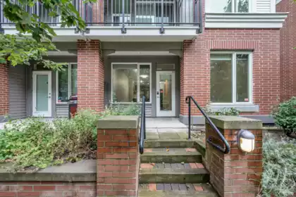 132 9399 Odlin Road, Richmond, BC, Richmond — Apartment/Condo for sale