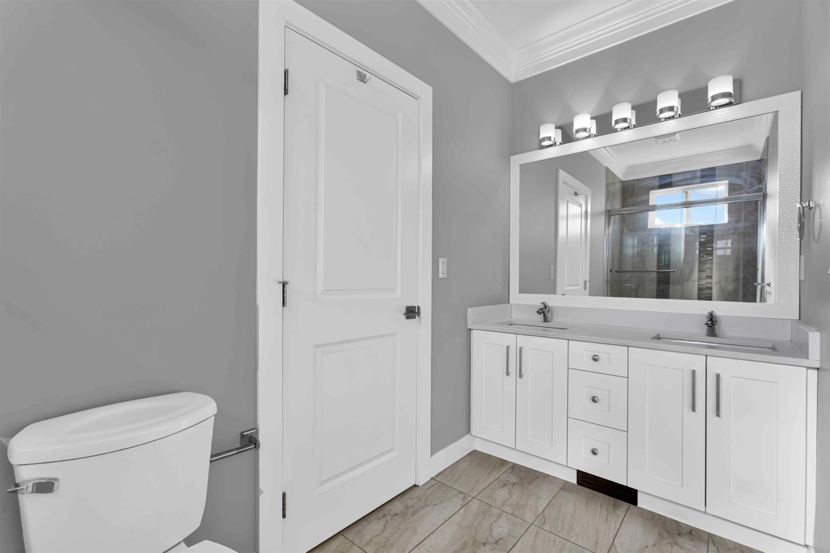 Backyard Photo of 14856 75a Avenue, Surrey, BC