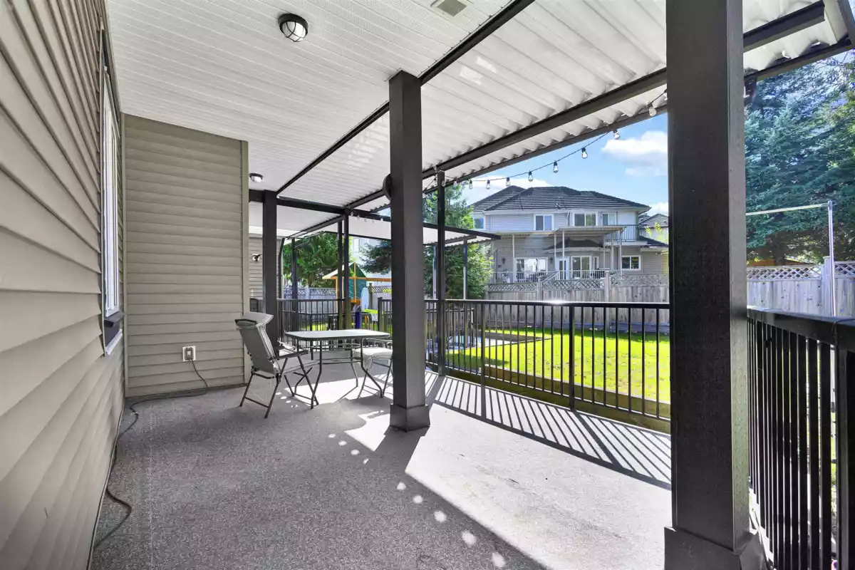 Bedroom 4 Photo of 14856 75a Avenue, Surrey, BC