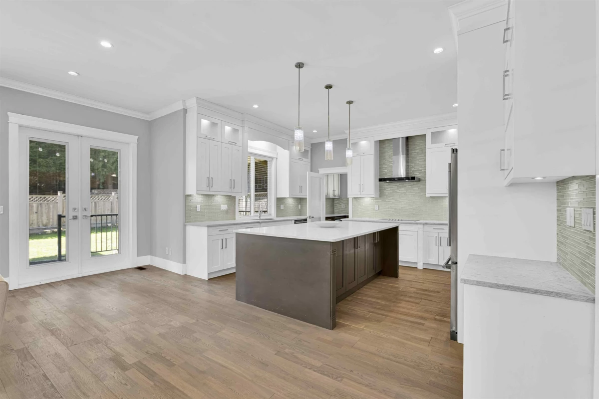 Kitchen Island Photo of 14856 75a Avenue, Surrey, BC