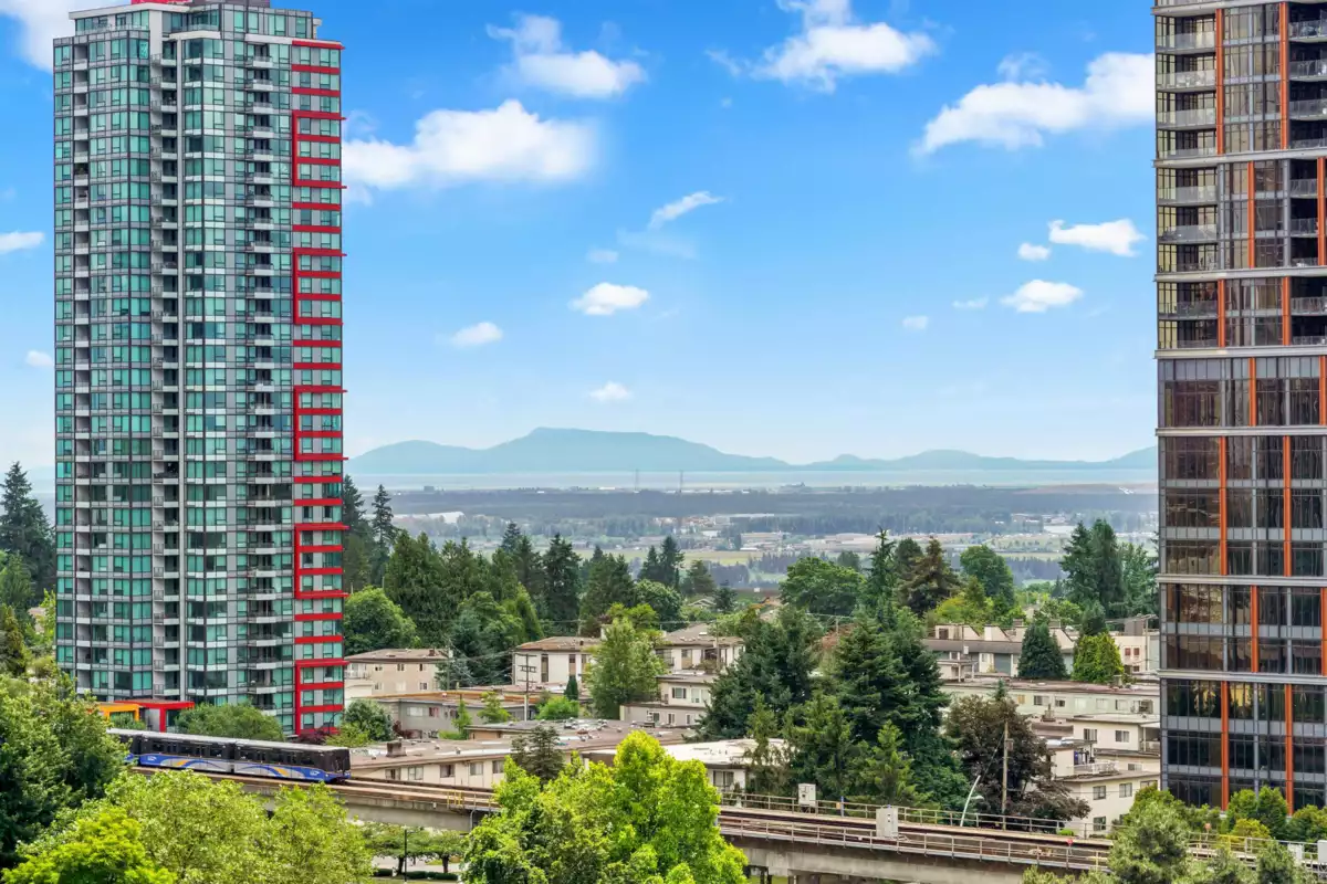 Basement Recreation Room Photo of 1501 6098 Station Street, Burnaby, BC