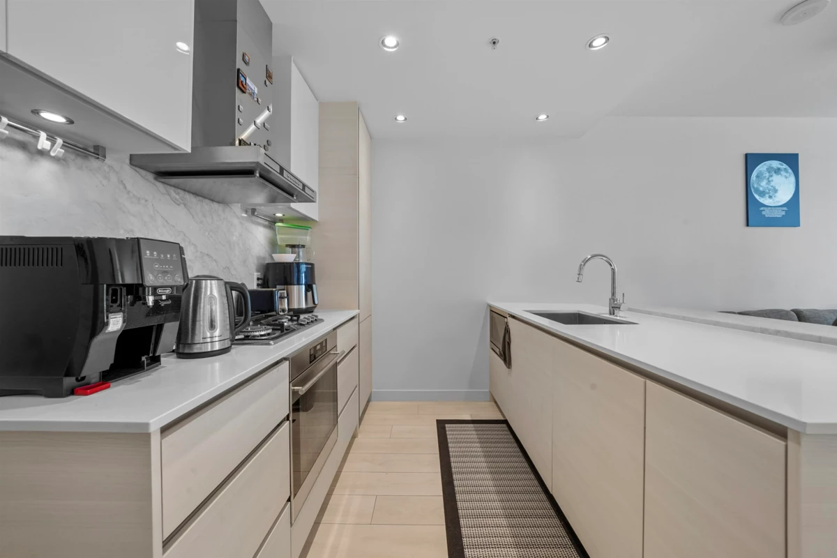 Dining Area Photo of 1501 6098 Station Street, Burnaby, BC