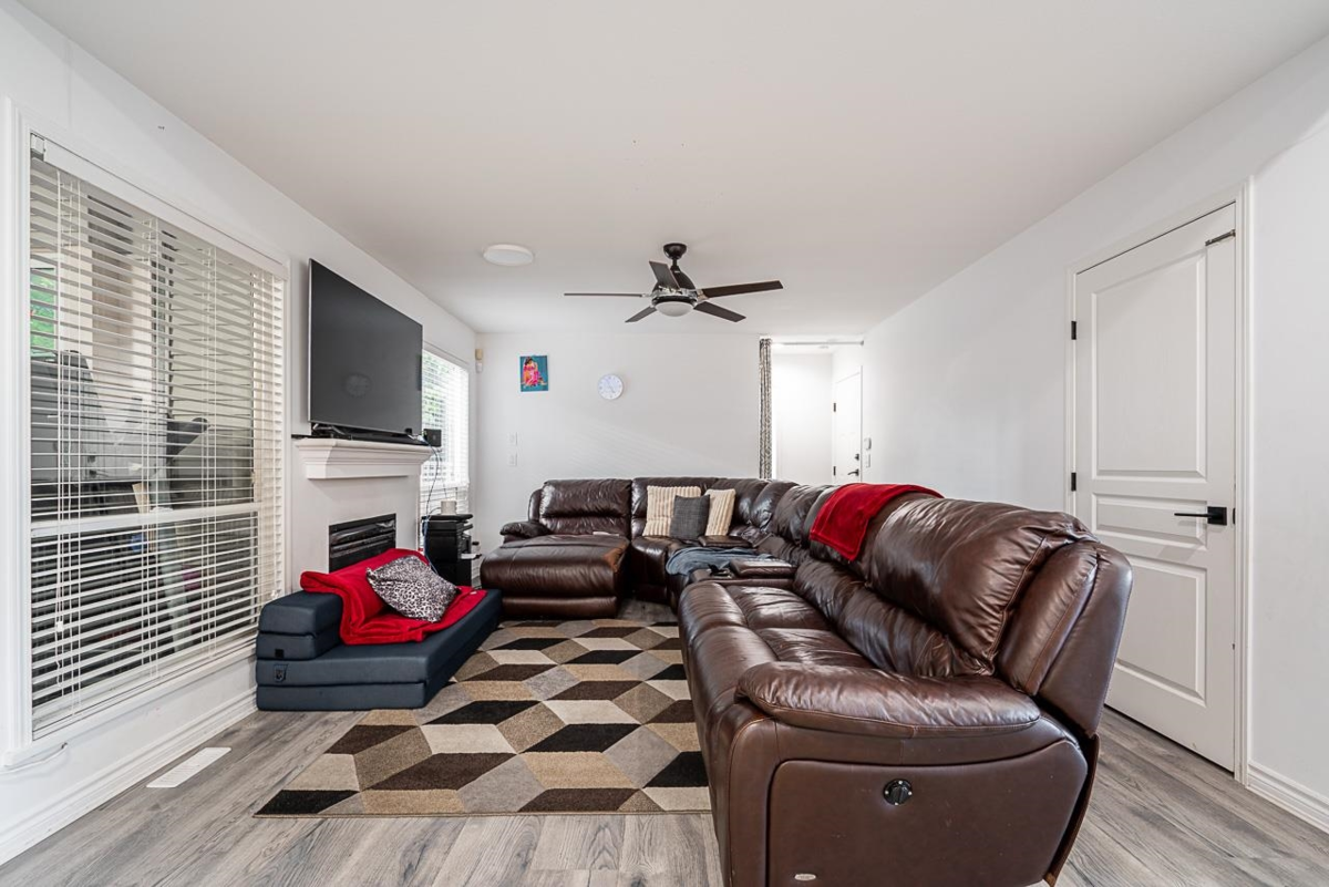 Bedroom 3 Photo of 14616 75a Avenue, Surrey, BC