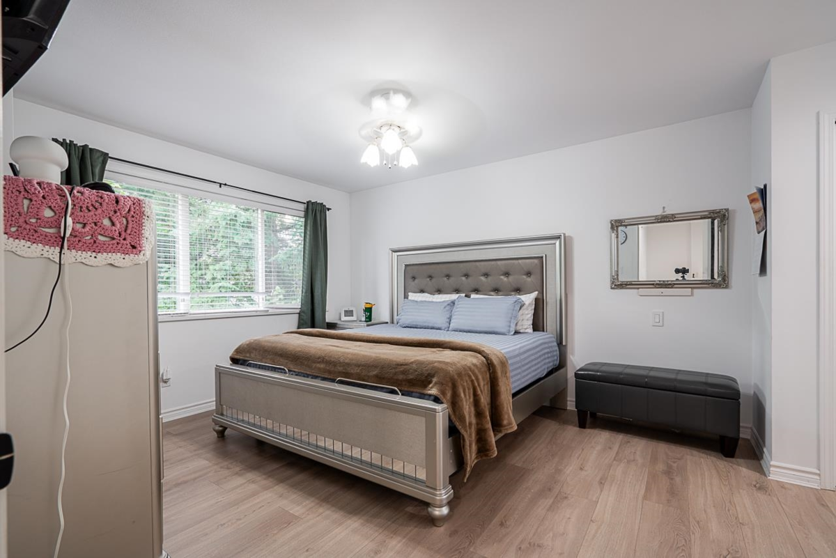 Loft / Bonus Room Photo of 14616 75a Avenue, Surrey, BC