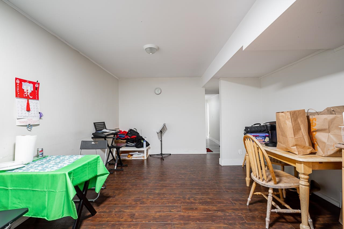 Outdoor Deck Photo of 14616 75a Avenue, Surrey, BC