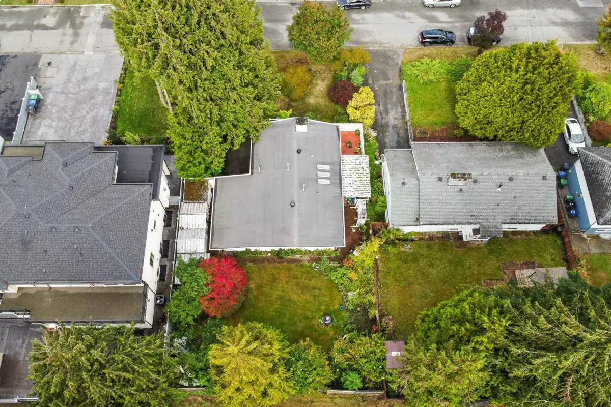 Outdoor Patio Photo of 14086 77a Avenue, Surrey, BC