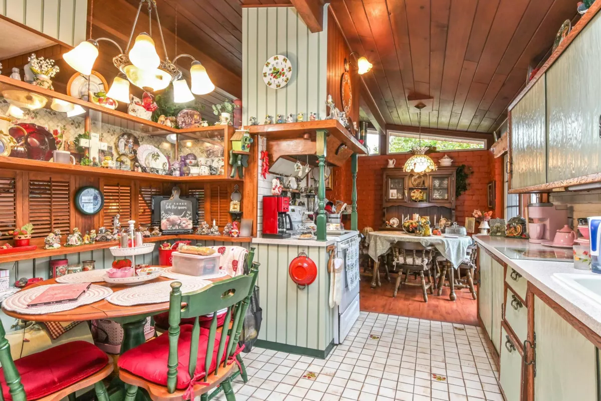 Pantry Photo of 14086 77a Avenue, Surrey, BC