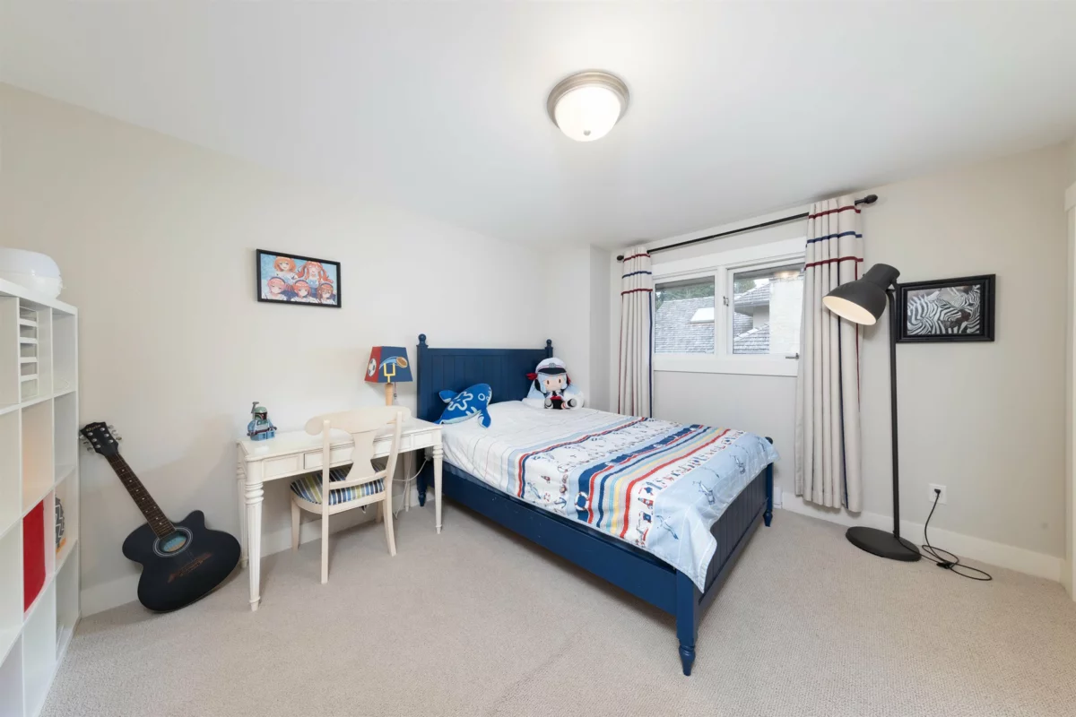 Garden / Landscaping Photo of 12576 18 Avenue, Surrey, BC