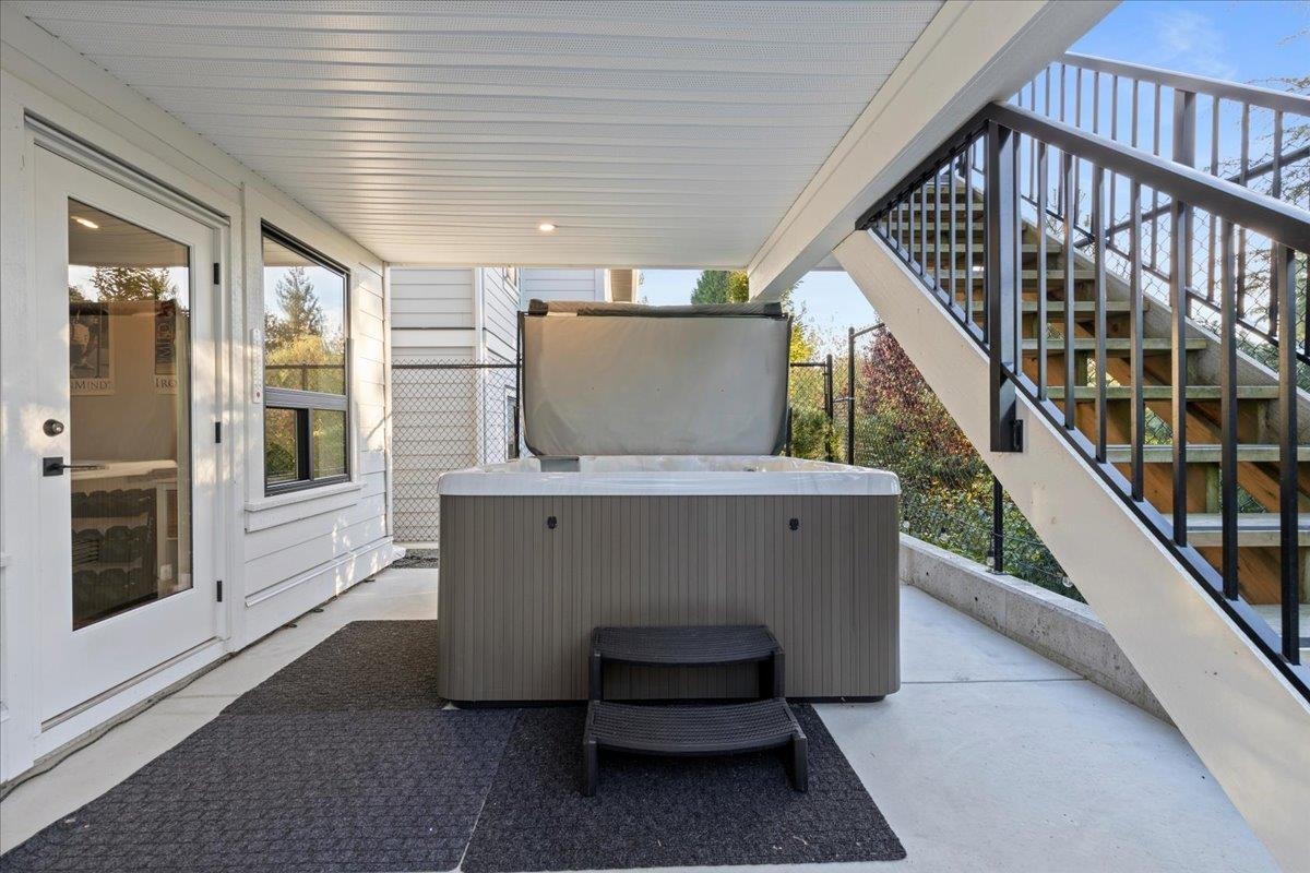 Aerial View of 17 4217 Old Clayburn Road, Abbotsford, BC