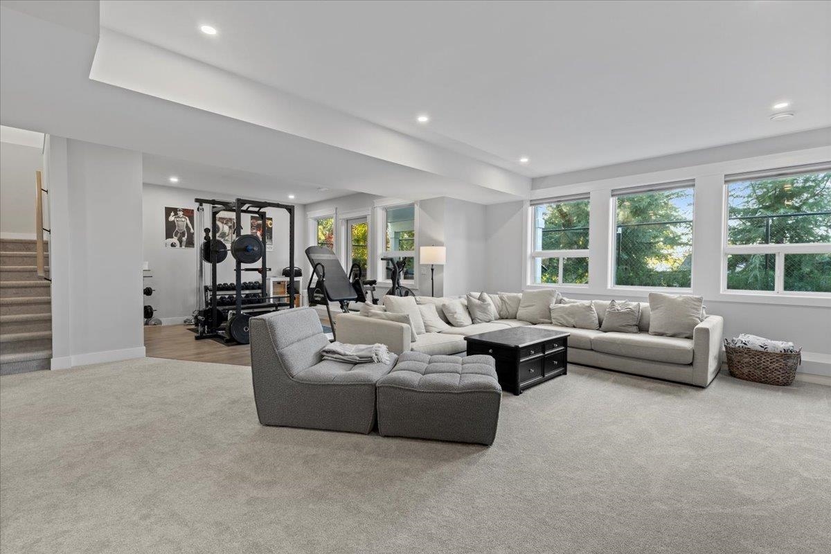 Hot Tub / Spa Photo of 17 4217 Old Clayburn Road, Abbotsford, BC