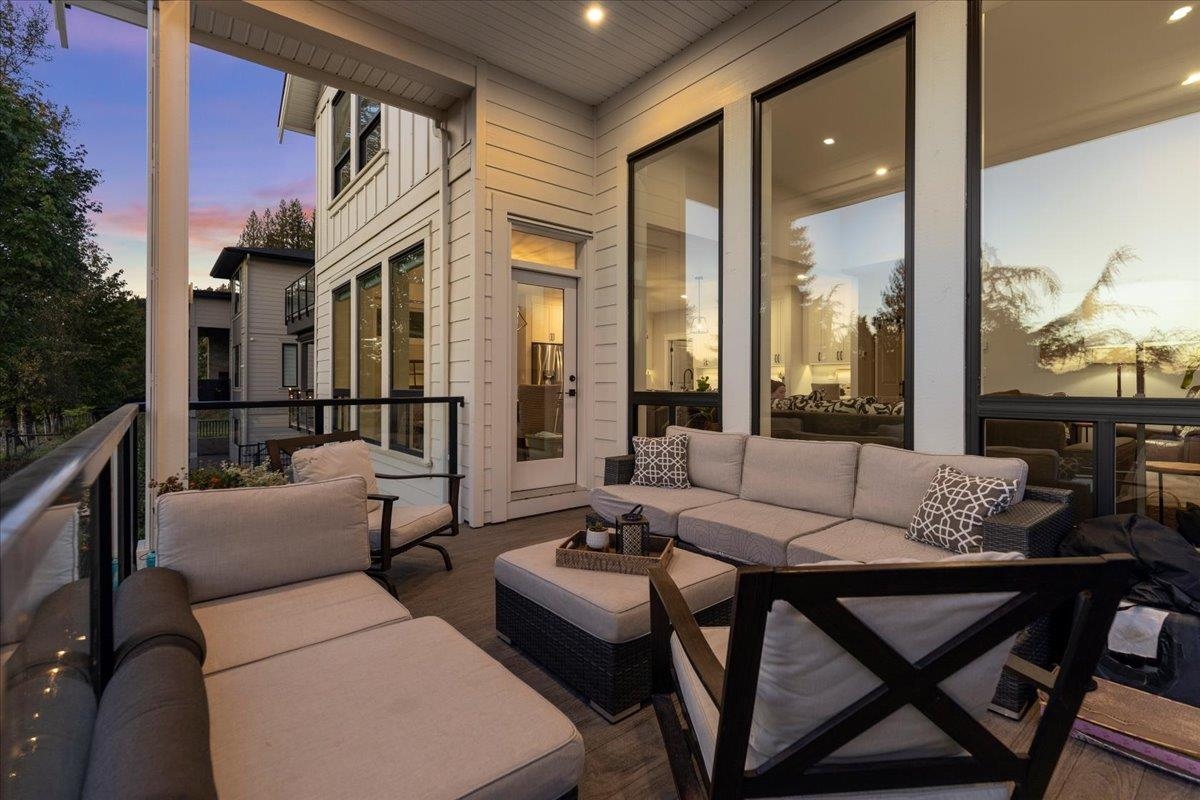 Mudroom Photo of 17 4217 Old Clayburn Road, Abbotsford, BC