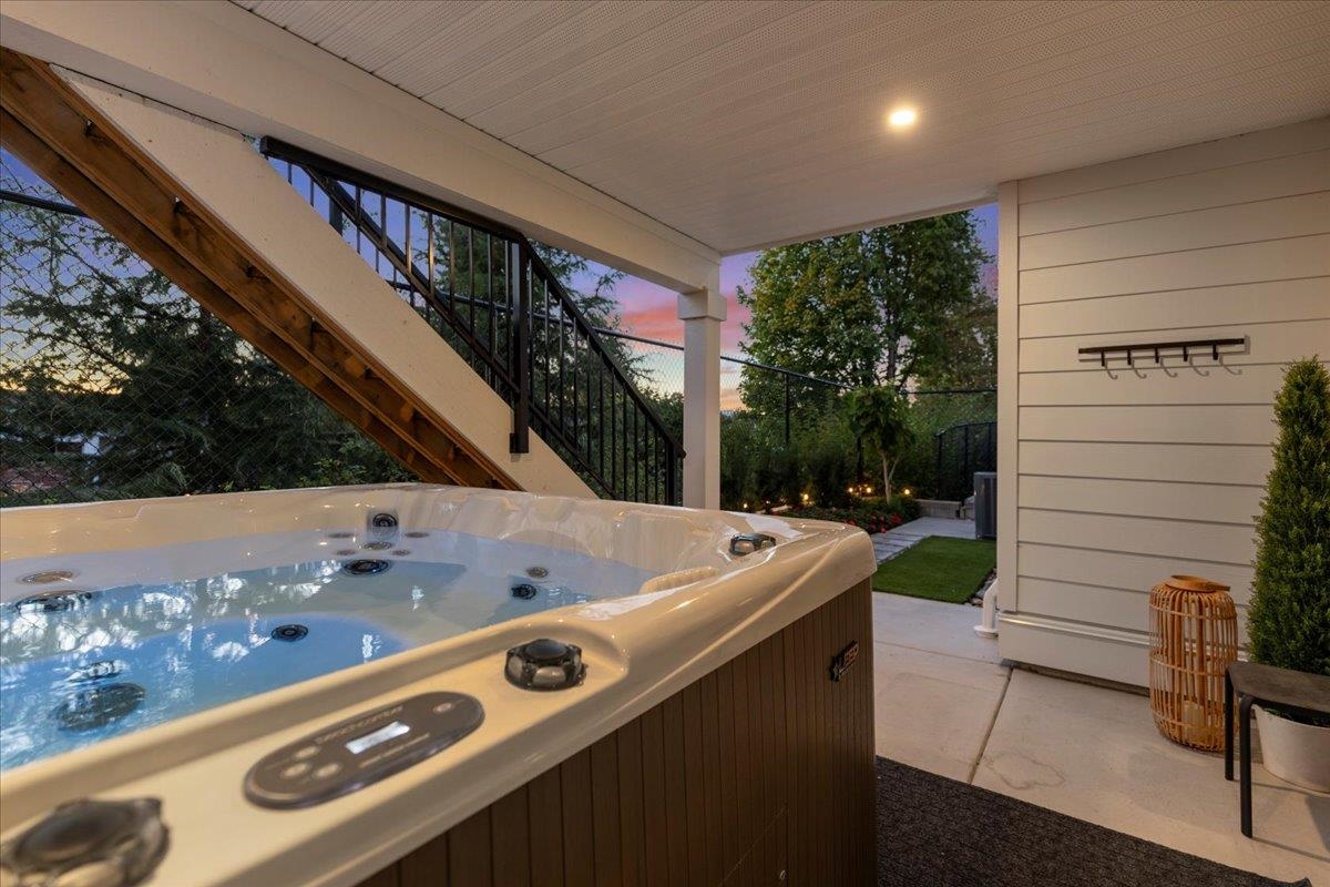 Neighborhood Park Photo Near 17 4217 Old Clayburn Road, Abbotsford, BC