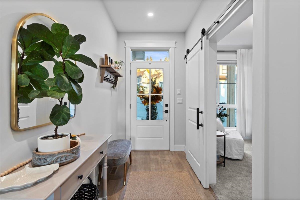 Office / Den Photo of 17 4217 Old Clayburn Road, Abbotsford, BC