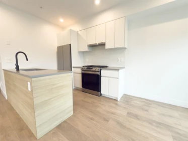 Primary Bathroom Photo of 213 8496 120 Street, Surrey, BC