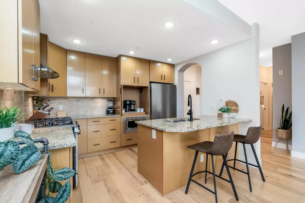 Family Room Photo of 306 16483 64 Avenue, Surrey, BC