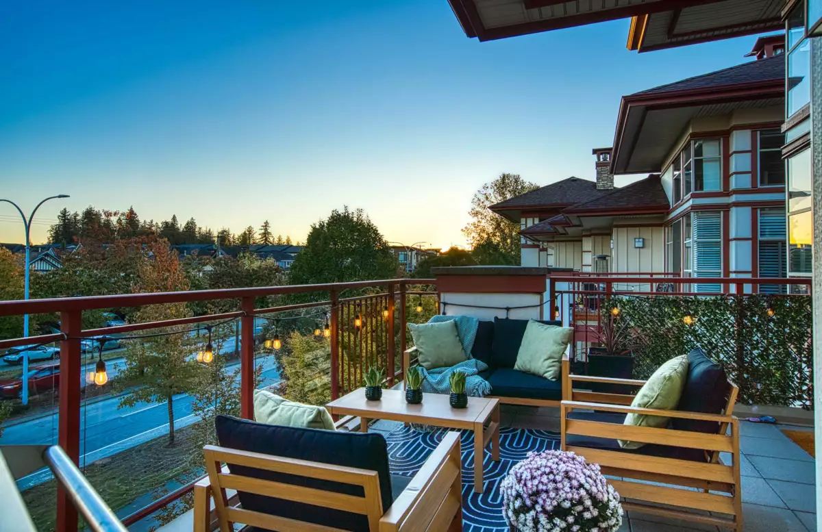 Garden / Landscaping Photo of 306 16483 64 Avenue, Surrey, BC