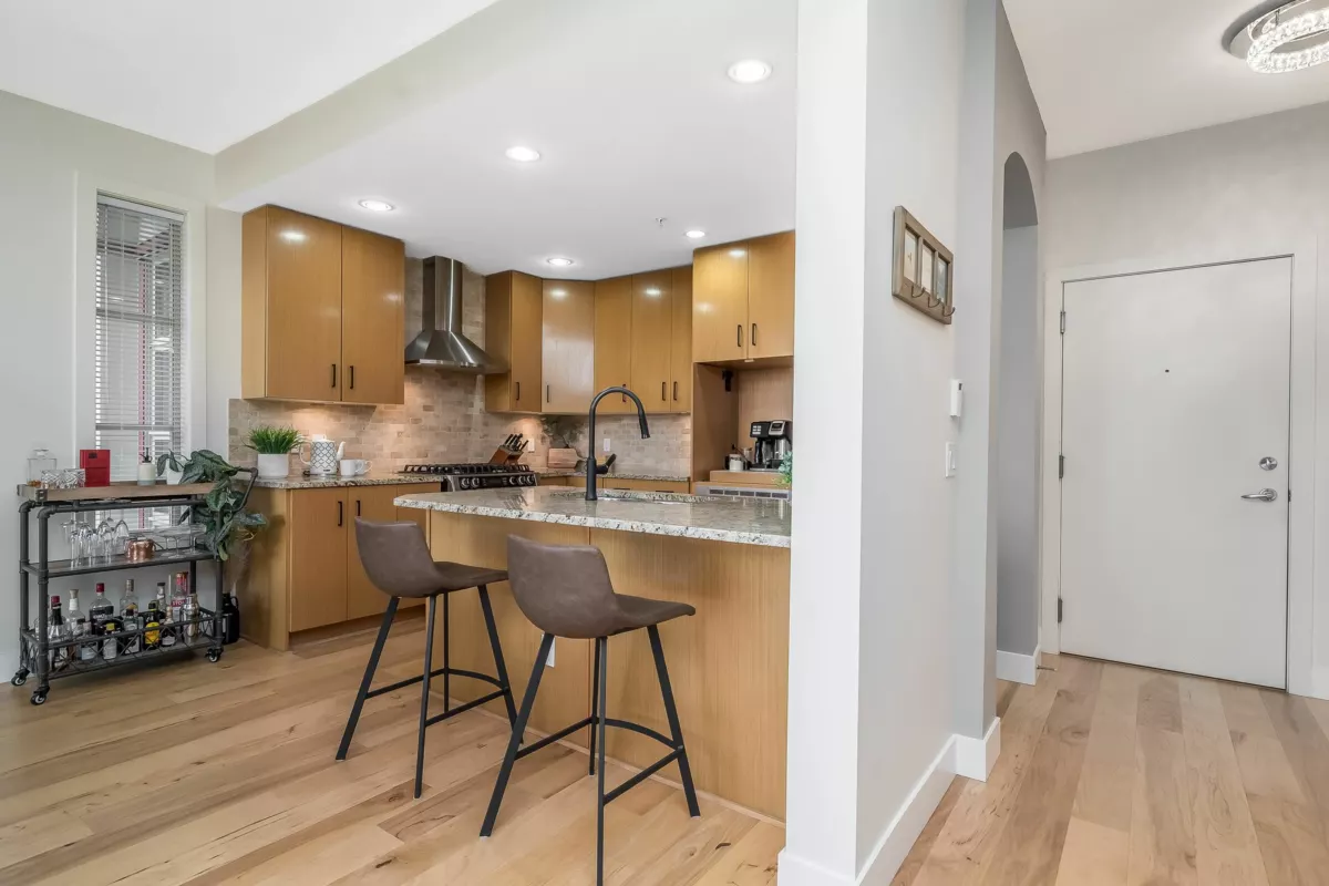 Kitchen Island Photo of 306 16483 64 Avenue, Surrey, BC