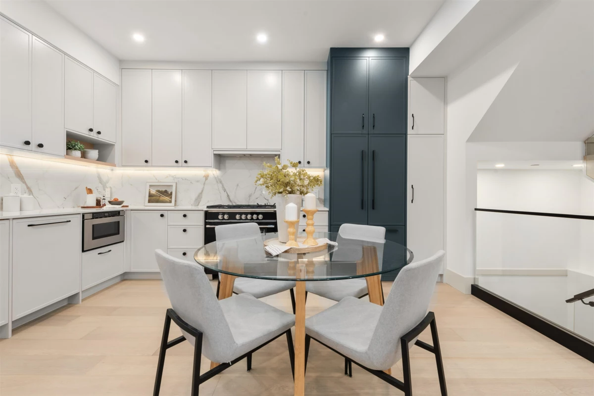 Dining Area Photo of 1 365 E 33rd Avenue, Vancouver, BC