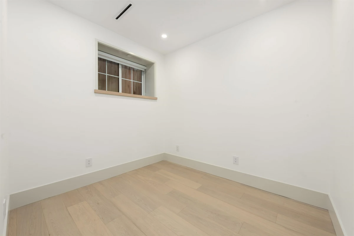 Outdoor Kitchen Photo of 1 365 E 33rd Avenue, Vancouver, BC