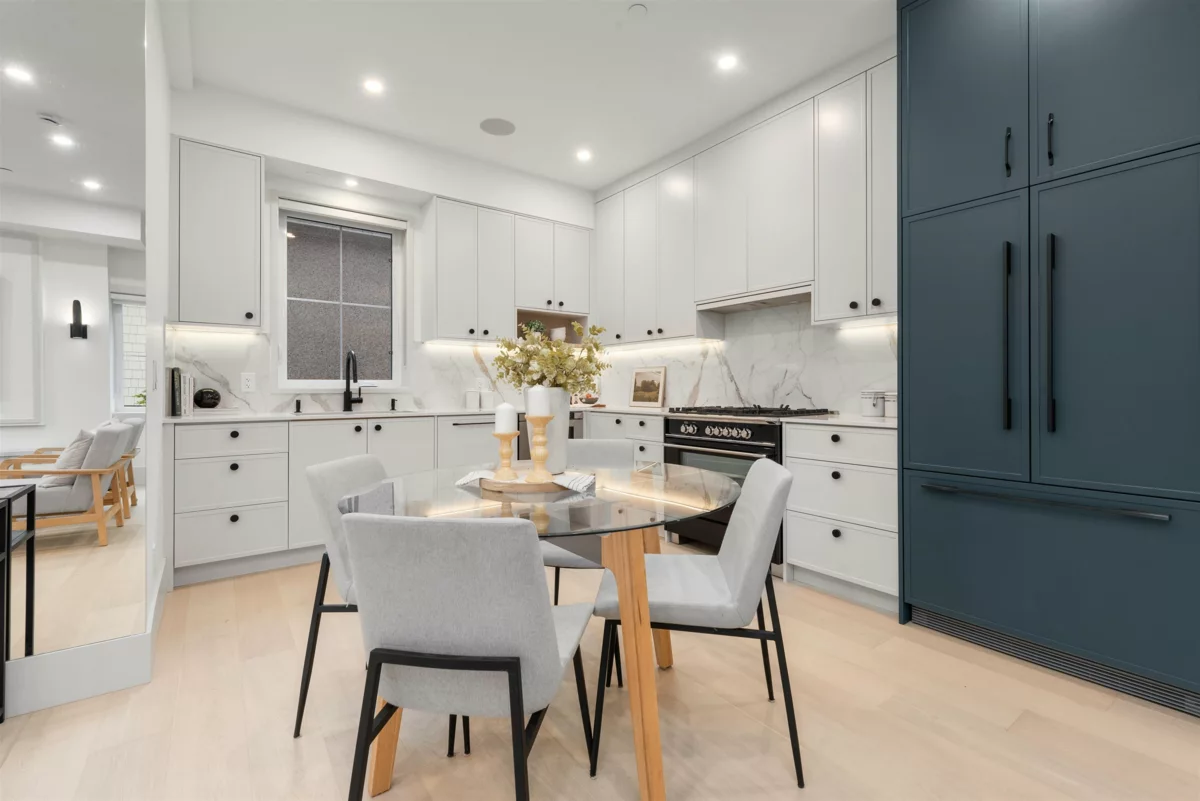 Primary Bathroom Photo of 1 365 E 33rd Avenue, Vancouver, BC