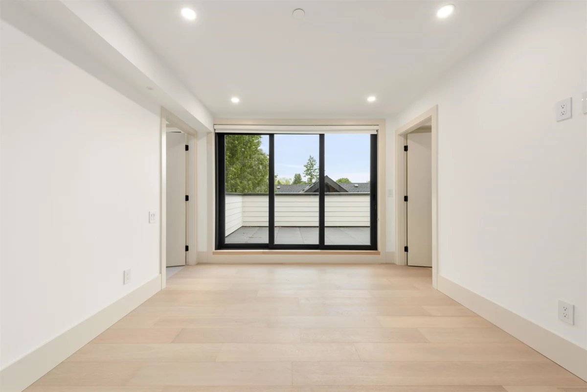 Staircase Photo of 1 365 E 33rd Avenue, Vancouver, BC