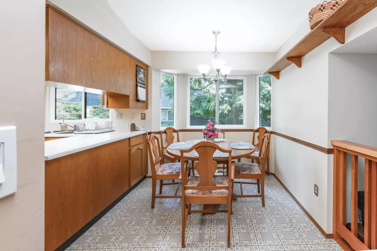 Bedroom 4 Photo of 1833 133a Street, Surrey, BC