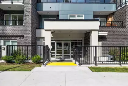 410 2002 St. George Street, Port Moody, BC, Port Moody — Apartment/Condo for sale