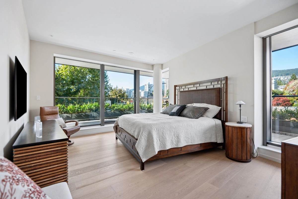 Basement Recreation Room Photo of 209 1355 Bellevue Avenue, West Vancouver, BC