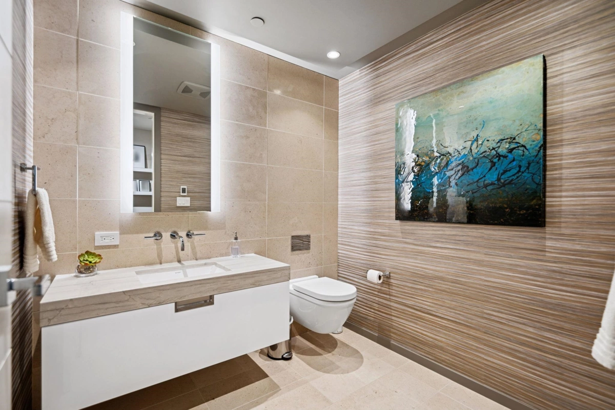 Outdoor Deck Photo of 209 1355 Bellevue Avenue, West Vancouver, BC