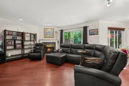 63 16061 85 Avenue, Surrey, BC, Surrey — Townhouse for sale