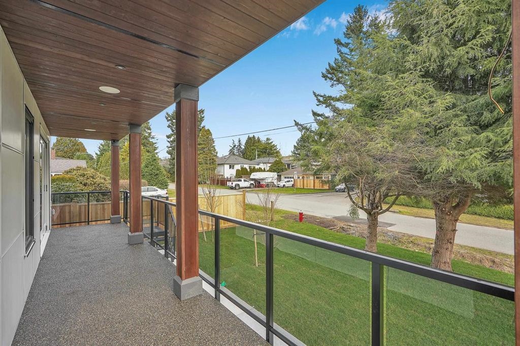 Outdoor Deck Photo of 13915 Blackburn Avenue, White Rock, BC