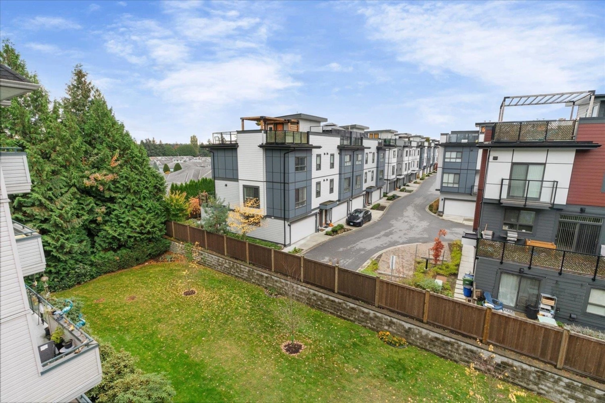 Bedroom 2 Photo of 406 33708 King Road, Abbotsford, BC