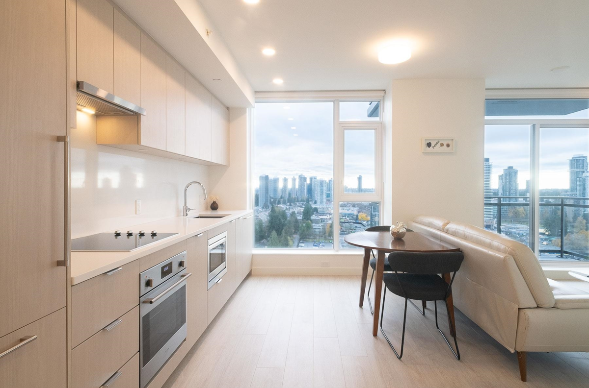 Living Room Photo of 1805 13675 107a Avenue, Surrey, BC