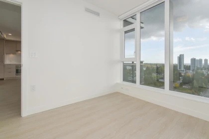 Breakfast Nook Photo of 1805 13675 107a Avenue, Surrey, BC