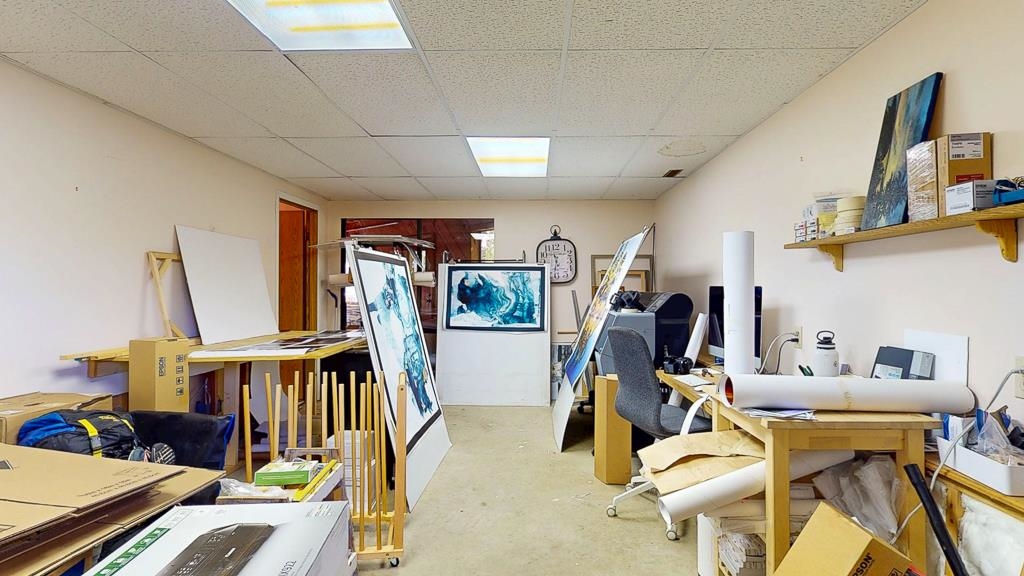 Laundry Room Photo of 6481 Reeves Road, Sechelt, BC