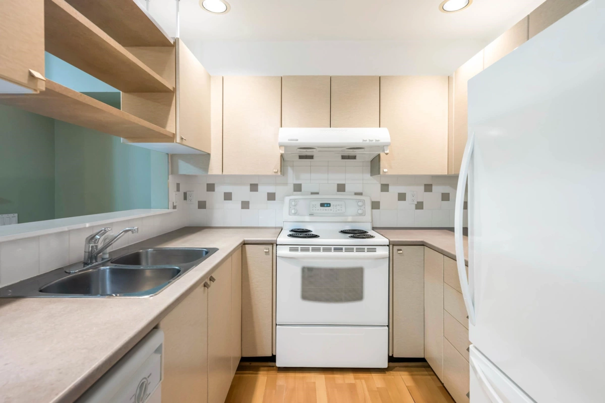 Powder Room Photo of 7431 Magnolia Terrace, Burnaby, BC