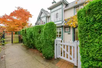7431 Magnolia Terrace, Burnaby, BC, Burnaby — Townhouse for sale