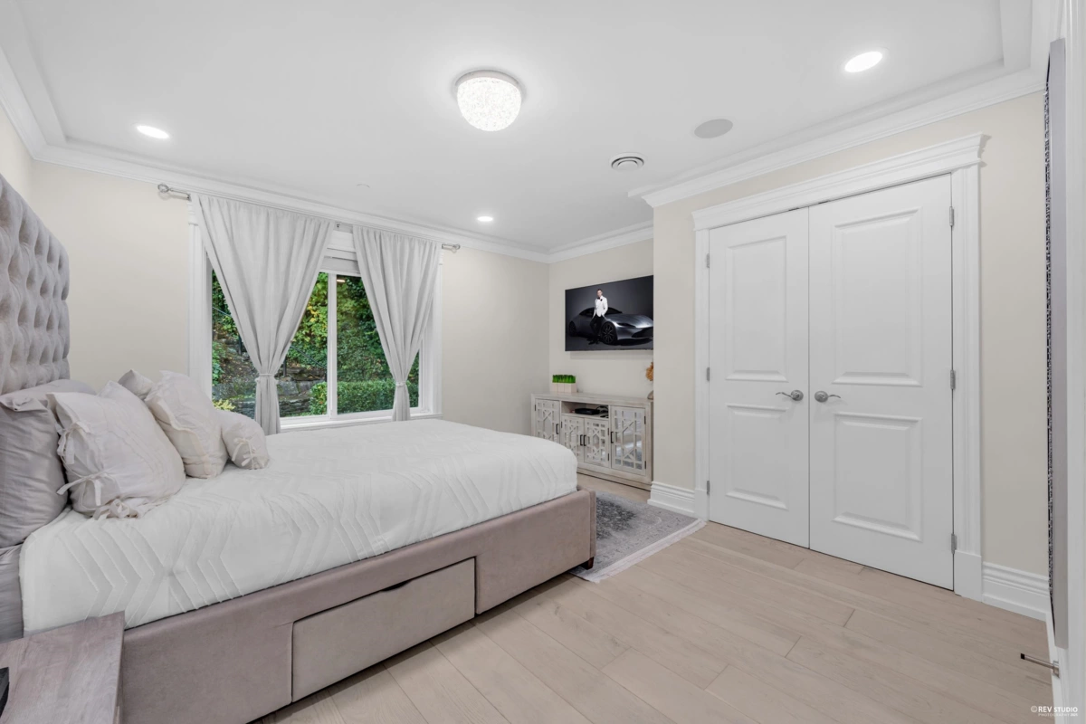 Aerial View of 760 Burley Drive, West Vancouver, BC