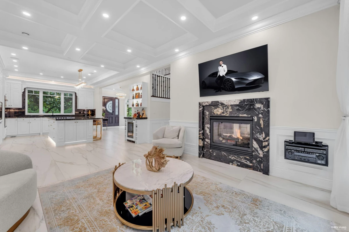 Powder Room Photo of 760 Burley Drive, West Vancouver, BC