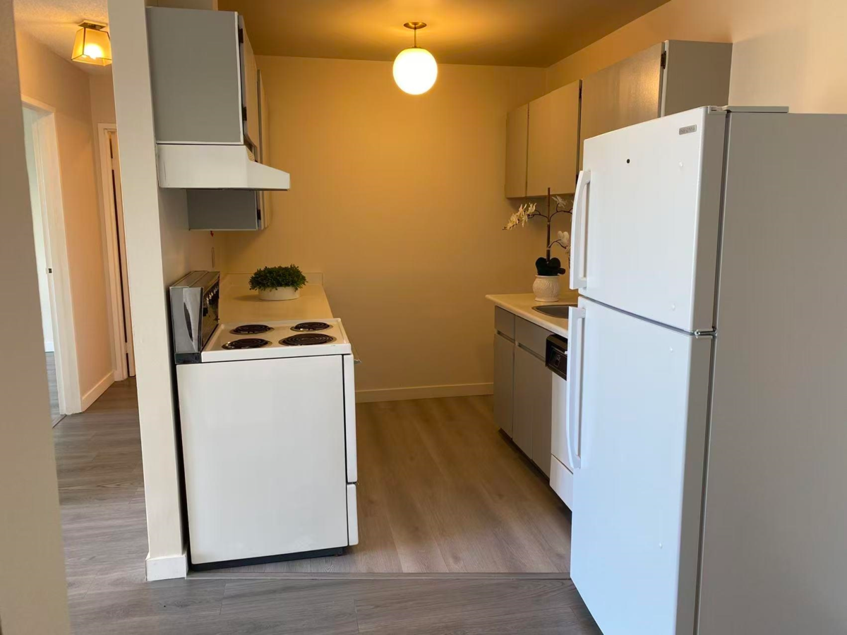 Primary Bathroom Photo of 308 7280 Lindsay Road, Richmond, BC