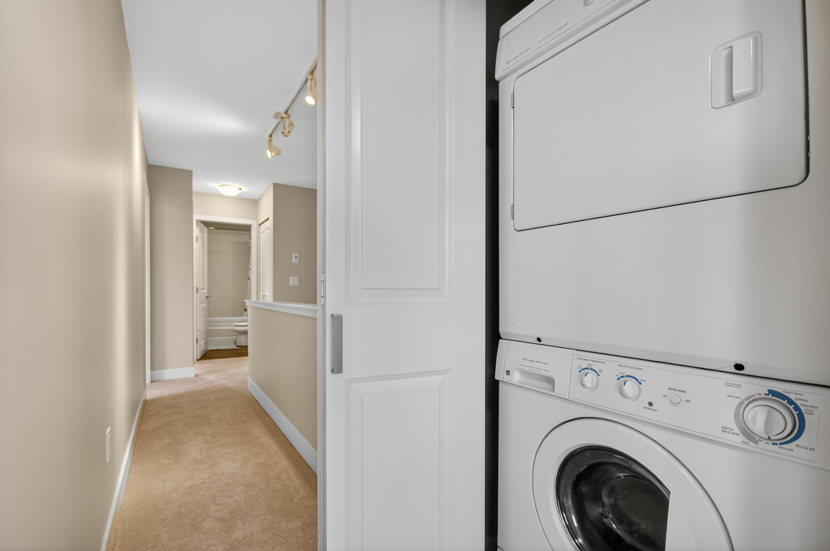 Entry Foyer Photo of 257 2501 161a Street, Surrey, BC