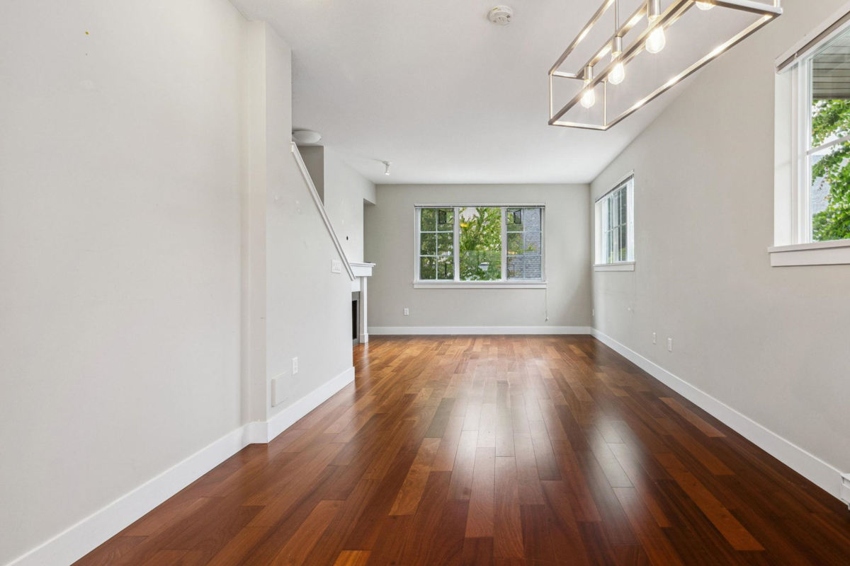 Primary Bathroom Photo of 257 2501 161a Street, Surrey, BC