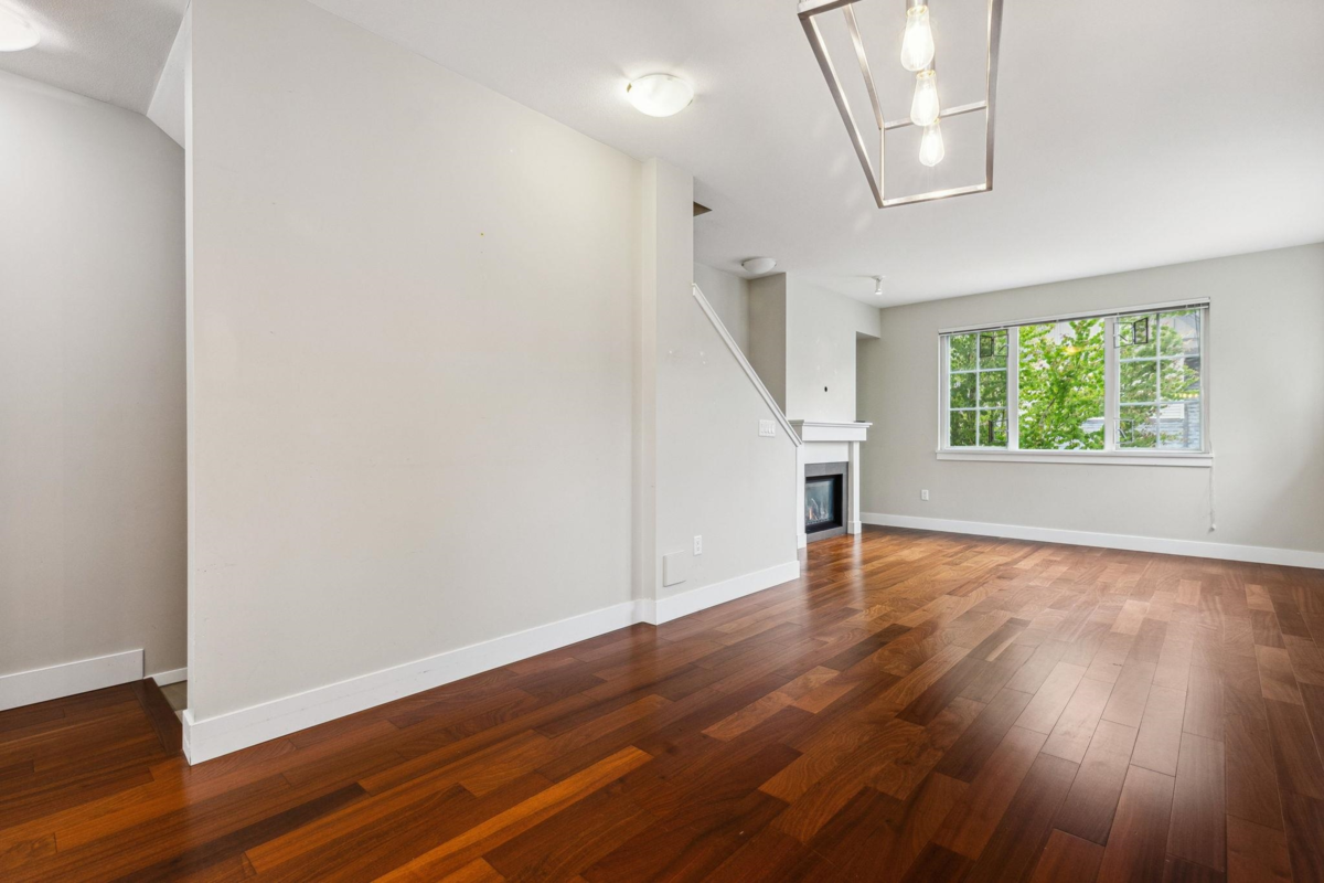 Walk-In Closet Photo of 257 2501 161a Street, Surrey, BC