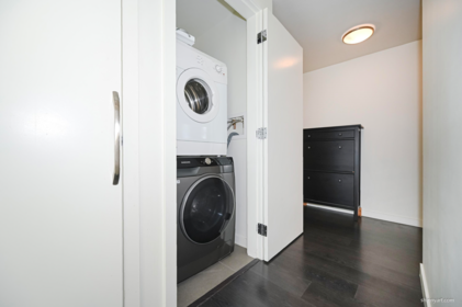 Walk-In Closet Photo of 3905 6333 Silver Avenue, Burnaby, BC
