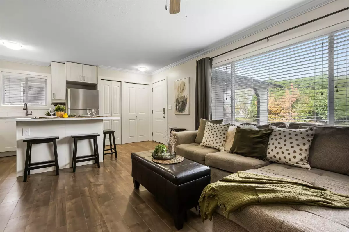 Laundry Room Photo of 2 5648 Vedder Road, Chilliwack, BC