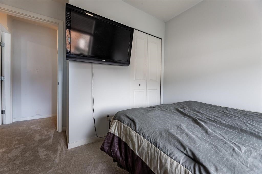 Backyard Photo of 13 34248 King Road, Abbotsford, BC