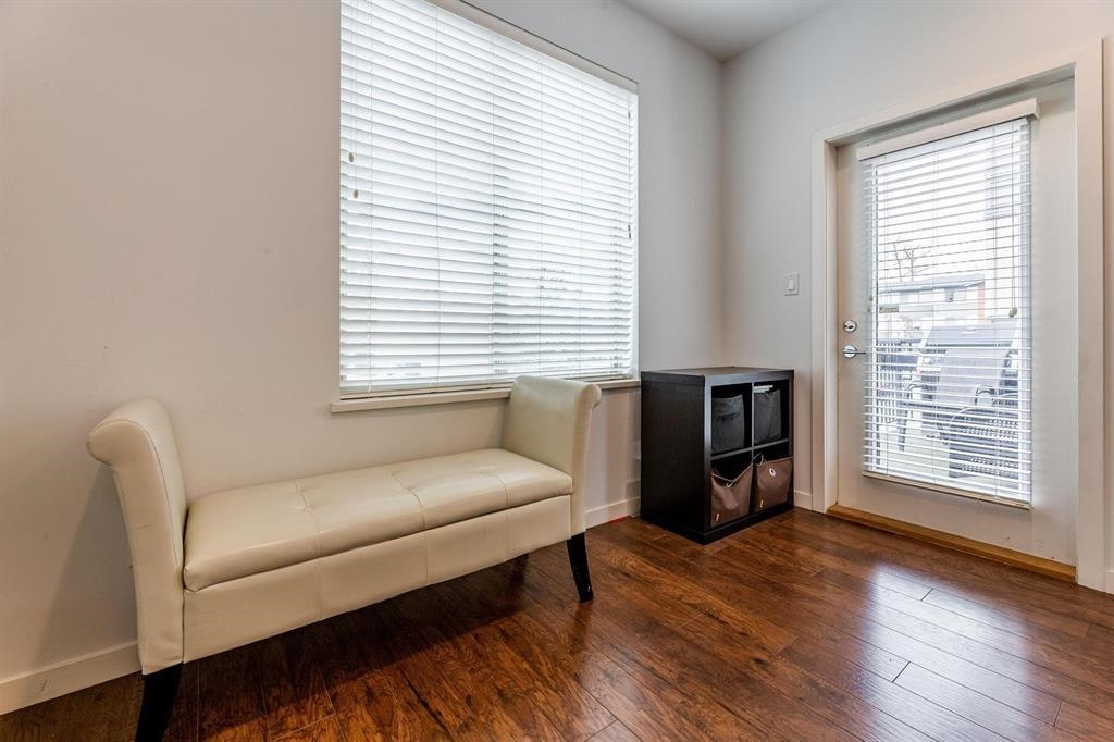 Powder Room Photo of 13 34248 King Road, Abbotsford, BC