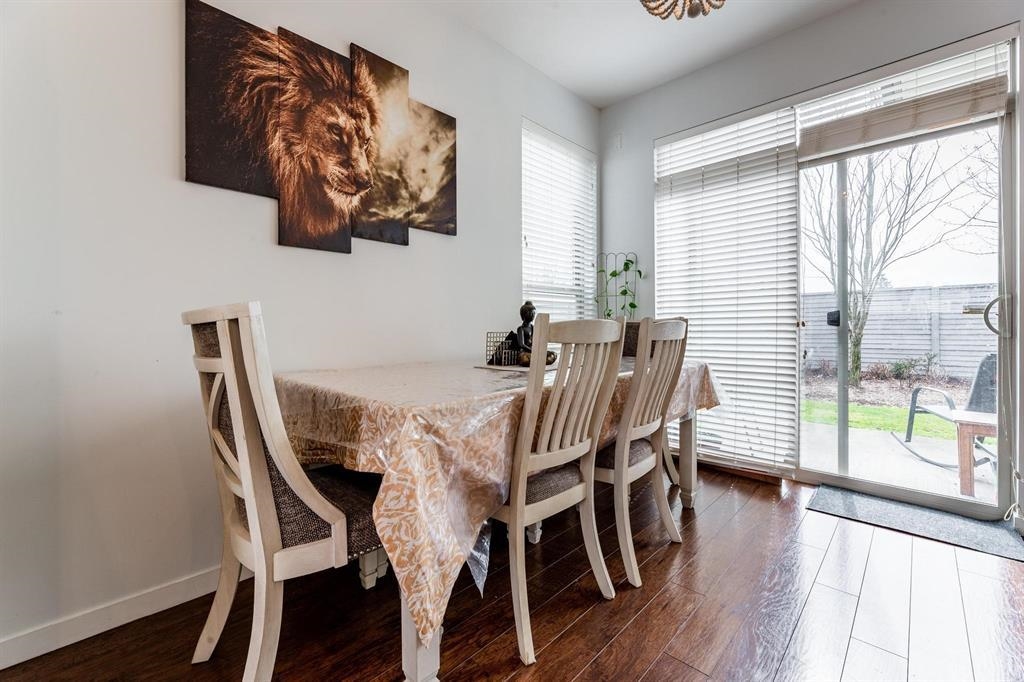 Primary Bathroom Photo of 13 34248 King Road, Abbotsford, BC